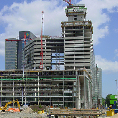 Ito-Toren by Michiel van Dijk