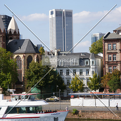 OpernTurm by Nephilim
