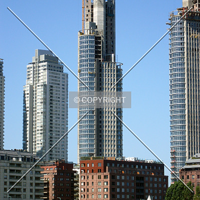 Mulieris torre Norte by Maximiliano Buono