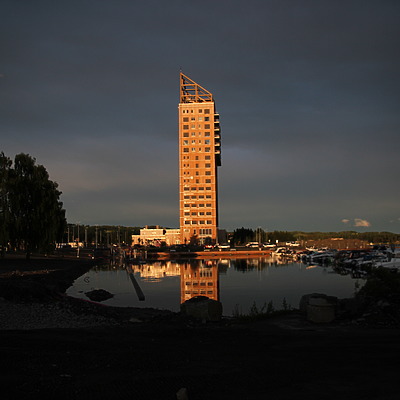 Mjøstårnet by Kjetil Balog