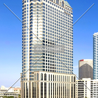 100 North Tampa by Jorge Molina