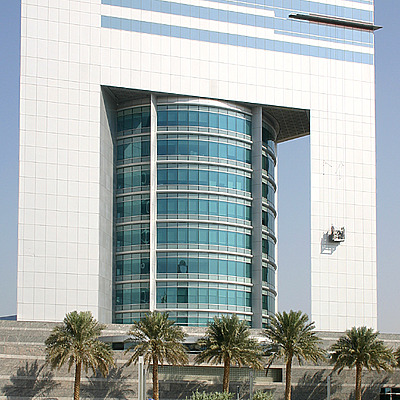 Jumeirah Emirates Towers Hotel by Michiel van Dijk