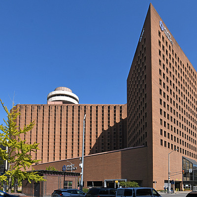 Hyatt Regency Indianapolis/PNC Center by John W. Cahill