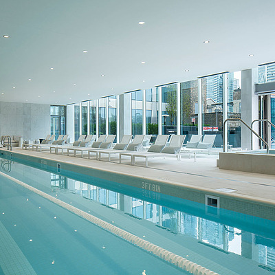 1000M by Tom Rossiter