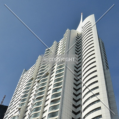 Hochhaus Neue Donau by Nephilim
