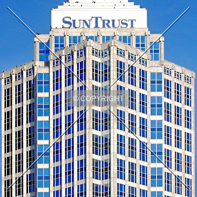 SunTrust Financial Centre by Jorge Molina