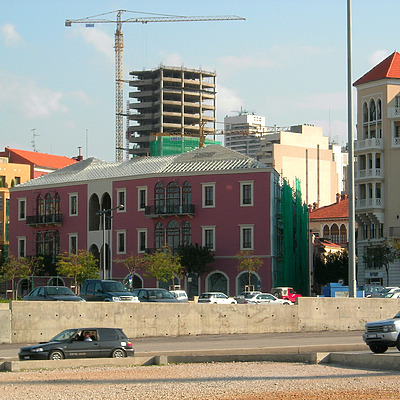 Sursock Tower by Nareg Karamanoukian