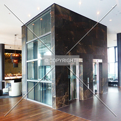 Motel One Hauptbahnhof by Nephilim