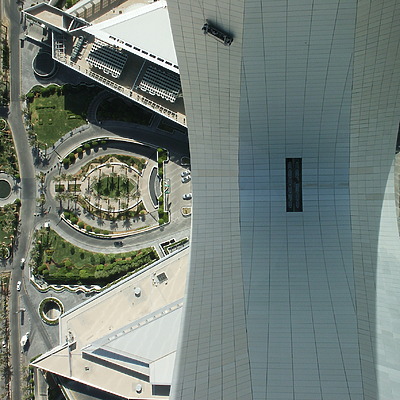 Kingdom Centre by Daniel Kieckhefer