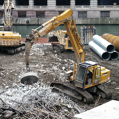 Trump International Hotel & Tower by Daniel Kieckhefer