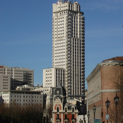 Torre de Madrid by Cesar Serrano