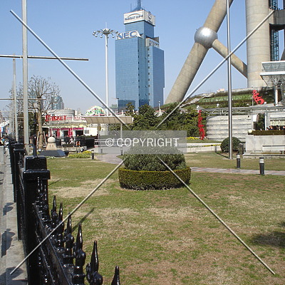 Oriental Pearl TV Tower by Nephilim