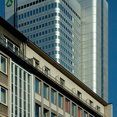 Dresdner-Bank-Hochhaus by David Guija