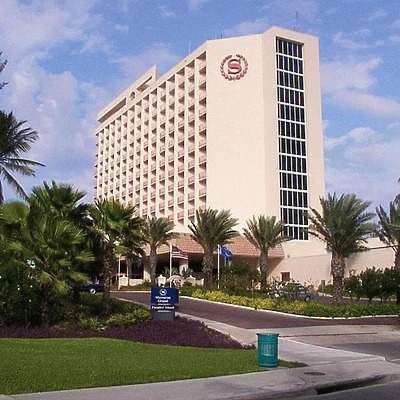 Riu Paradise Island by Daniel Kieckhefer