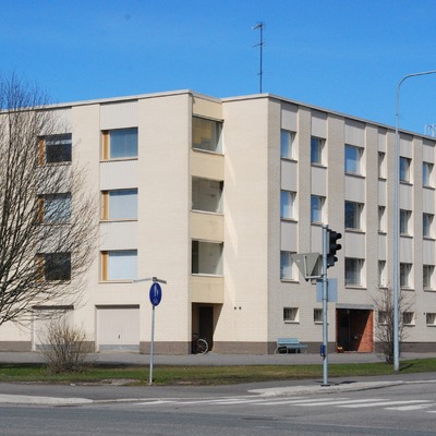 Laivalinnankatu 12 by Huopa