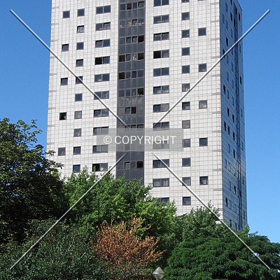 Square Jacques Franck 2 / Jacques Francksquare 2 by Emmanuel D.