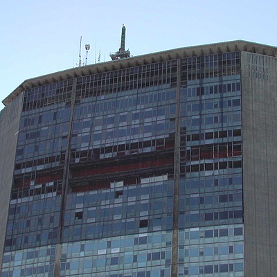 Pirelli Building by David Guija
