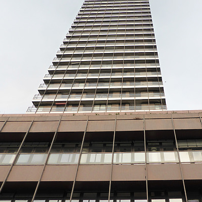 Mundsburg Turm I by Der Hamburger