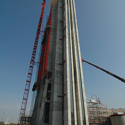Hesperia Tower by David Guija