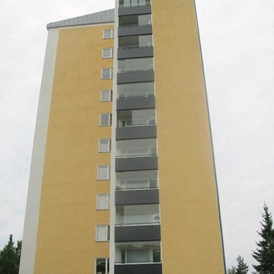 Ida Aalbergintie 3 A II by Tomi Eronen
