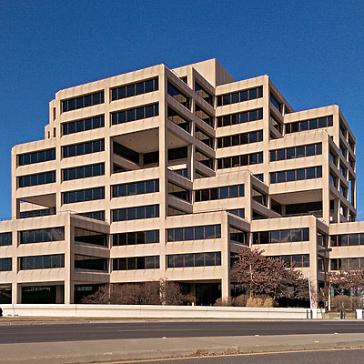 Edward Jones Building by Ryan Hildebrand