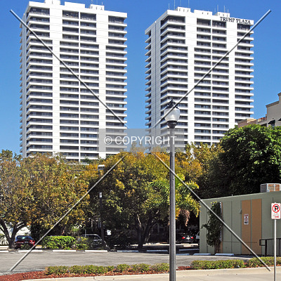 Trump Plaza I by Jorge Molina