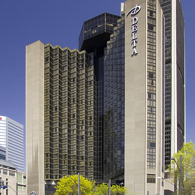 Evo Vieux-Montreal by Pavel Toczynski