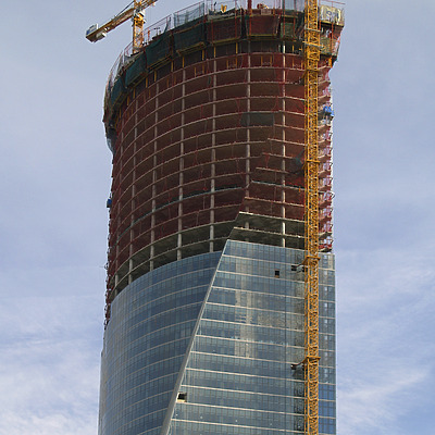 Torre Espacio by Cesar Serrano