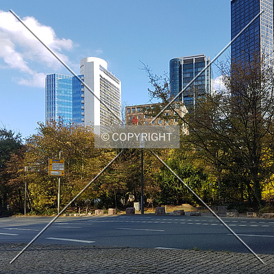 Bürohaus an der Alten Oper by Nephilim