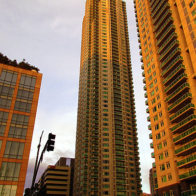 Park Terraces Point Tower by Daniel Kieckhefer