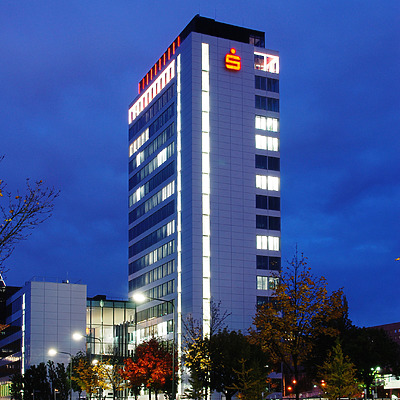 Sparkassen Informatik Hochhaus by Huopa