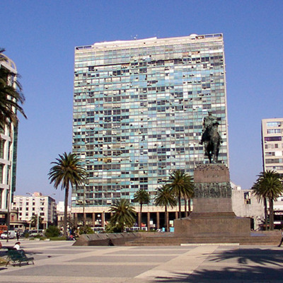 Edificio de la Ciudadela by Daniel Kieckhefer