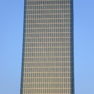 Hochhaus Uptown München by Cesar Serrano
