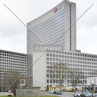 LG Tower by Nephilim