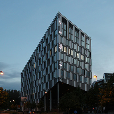 Portalen kontorbygg by Kjetil Balog