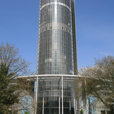 RWE-Turm by Michiel van Dijk
