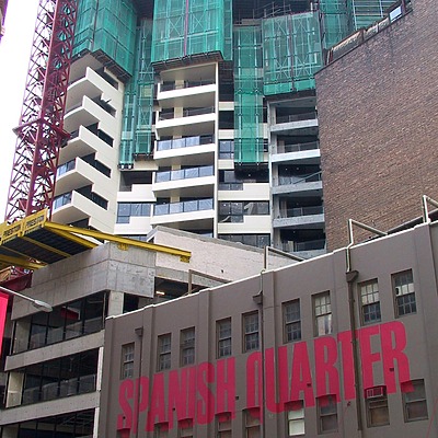 Meriton Tower by John Bek