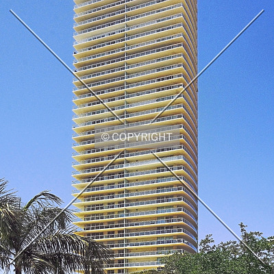 ICON at South Beach by Jorge Molina