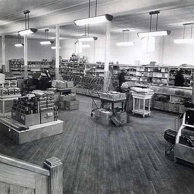 Landers Building by Richard Crabtree