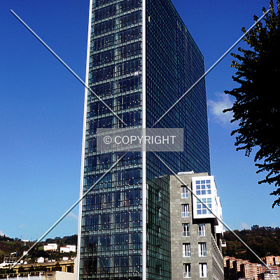 Isozaki Atea I by Jorge Molina