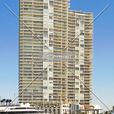 ICON at South Beach by Jorge Molina