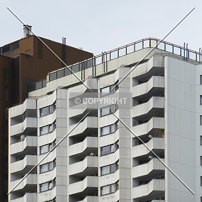 Wohnpark Alterlaa - Block B1-B2 by Nephilim