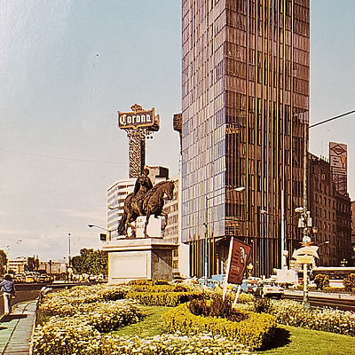 Torre Prisma Reforma by Ediciones Grijalbo, S.A.