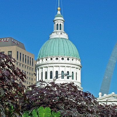 Old Courthouse by Ryan Hildebrand