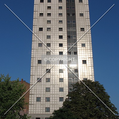 Square Jacques Franck 2 / Jacques Francksquare 2 by Emmanuel D.