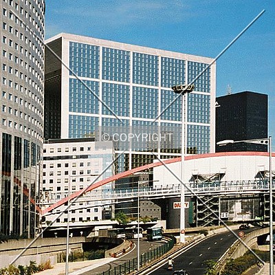 La Grande Arche by Nephilim