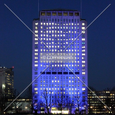 Shell Centre by Florian Barbier