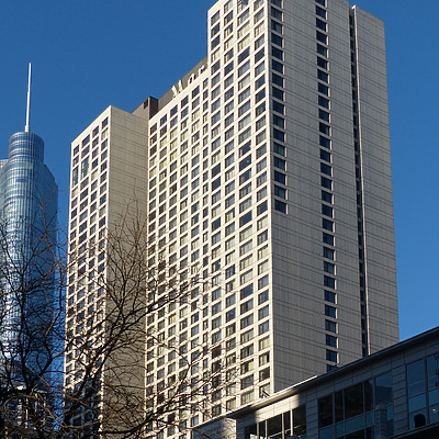 Chicago Marriott Downtown by Nate Lindsey
