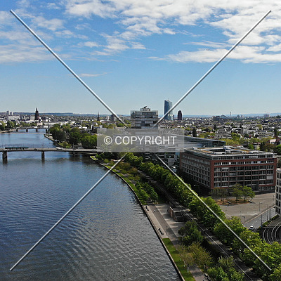 Allianz-Kai by Nephilim