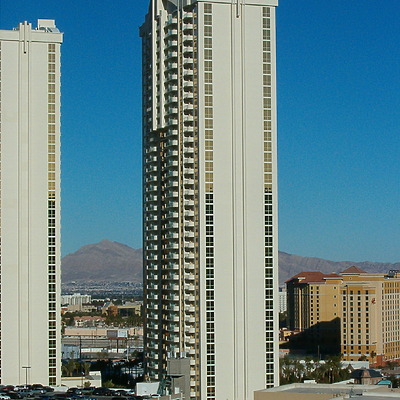 The Signature at MGM Grand - Tower I by Rodney Gunn